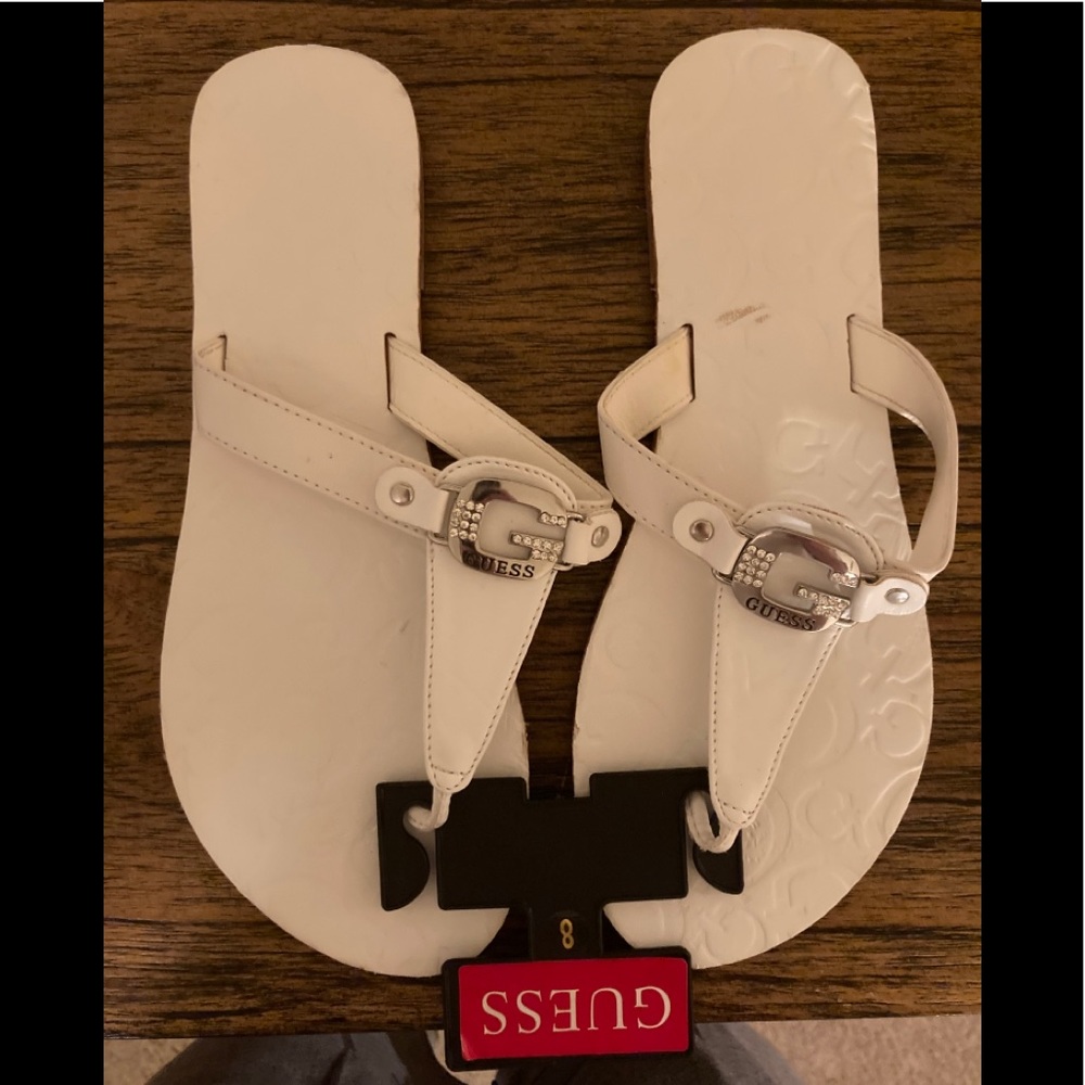 Guess flip flops